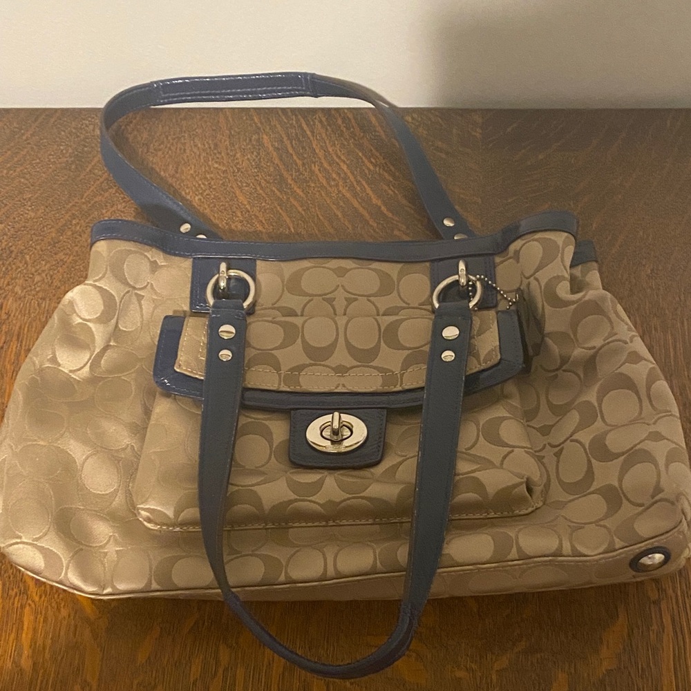 Beautiful Vintage Blue and Tan Coach Bag